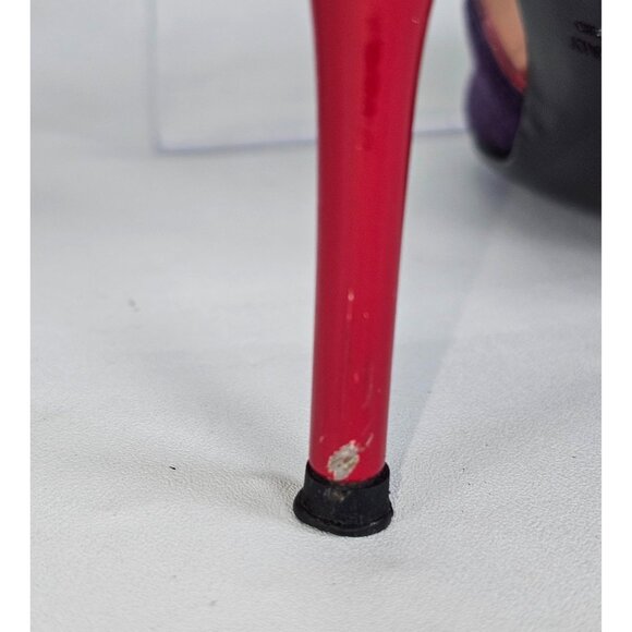 Giorgio Armani Women's Purple/Red Suede Stiletto Heels Ankle Strap Sz 7 US 101 - Picture 6 of 16